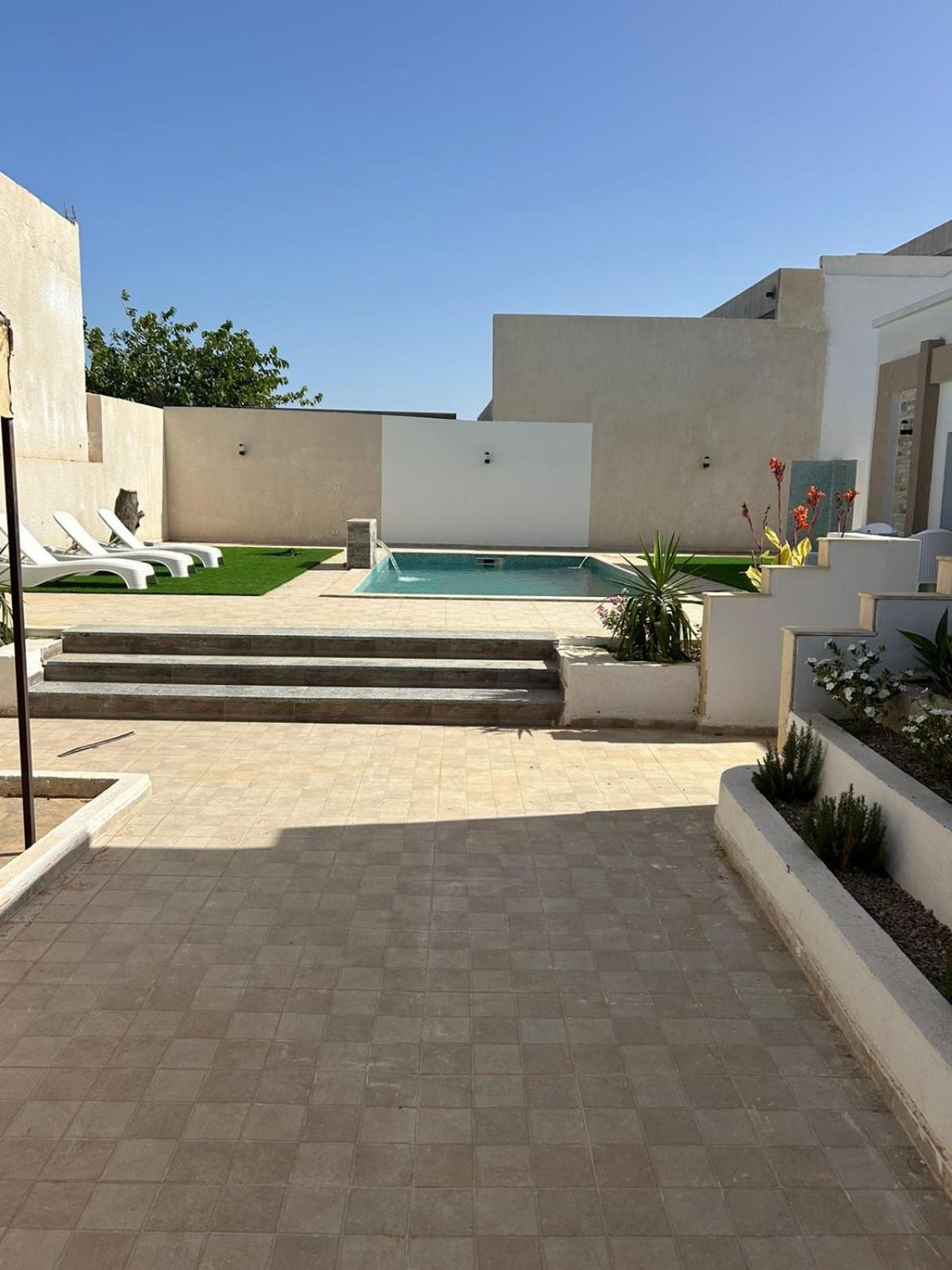 Mazzyd Villa *